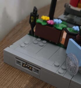 Lumibricks Heritage Tram & Station MOC