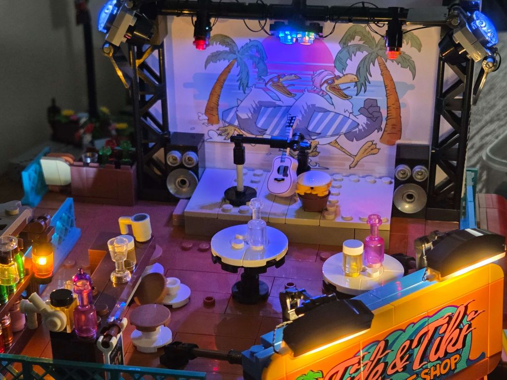 Lumibricks Surf Shop Lighting