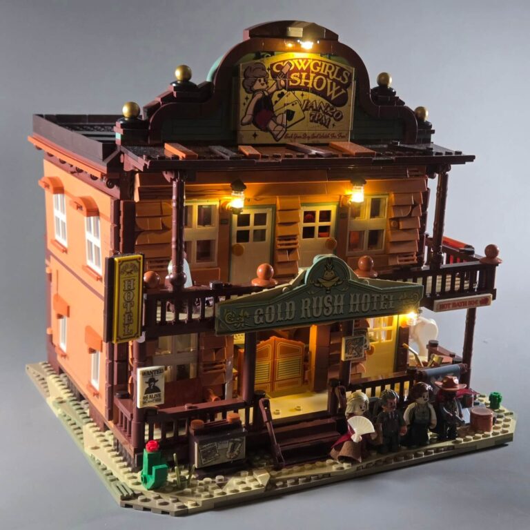 Lumibricks Old West Inn