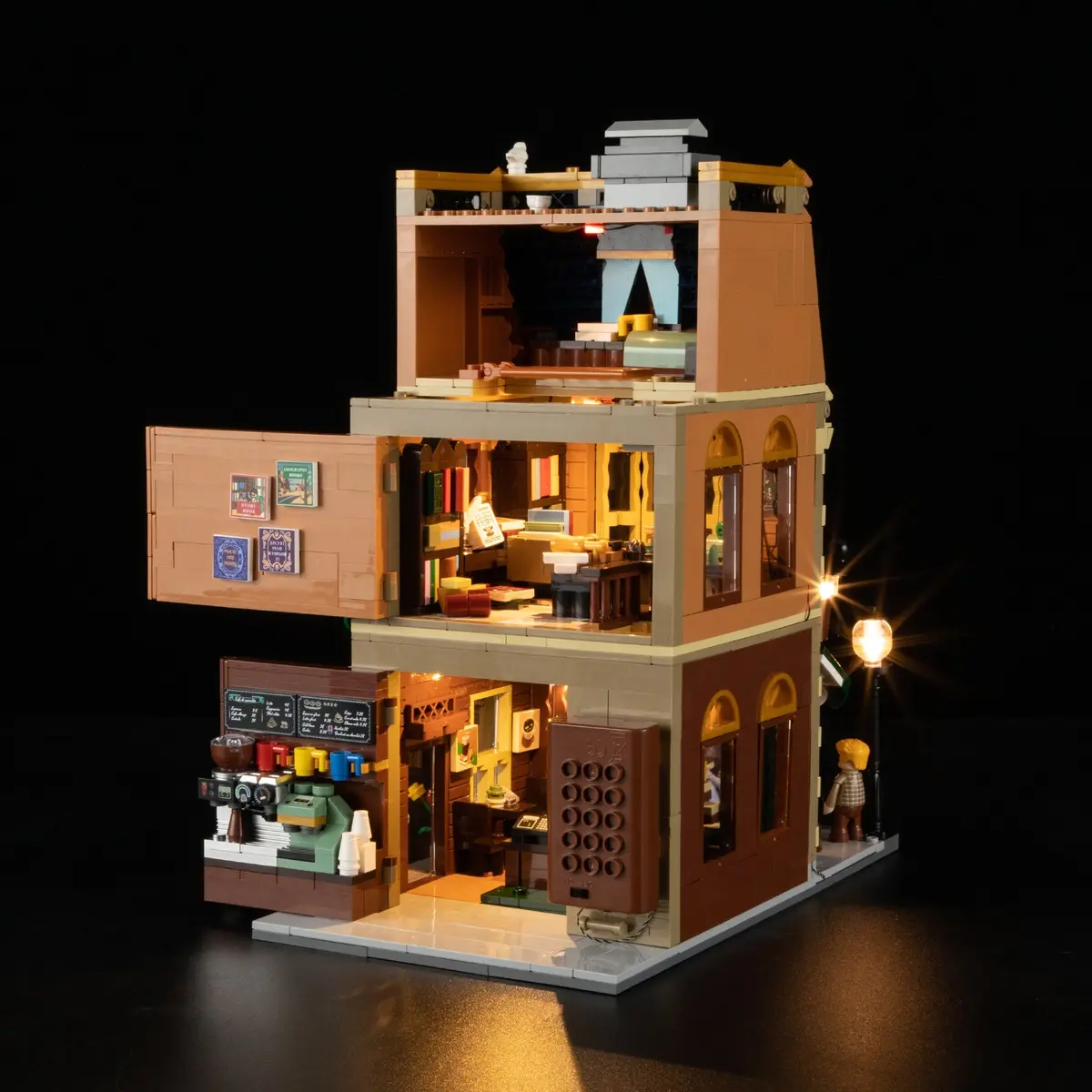 Open-backed interior of the full-size Lumibricks Book-Cafe F9031