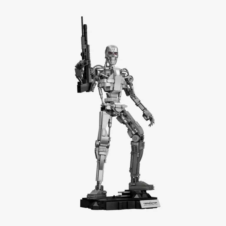 Pantasy Terminator T-800 87503 full figure with plasma rifle and display base